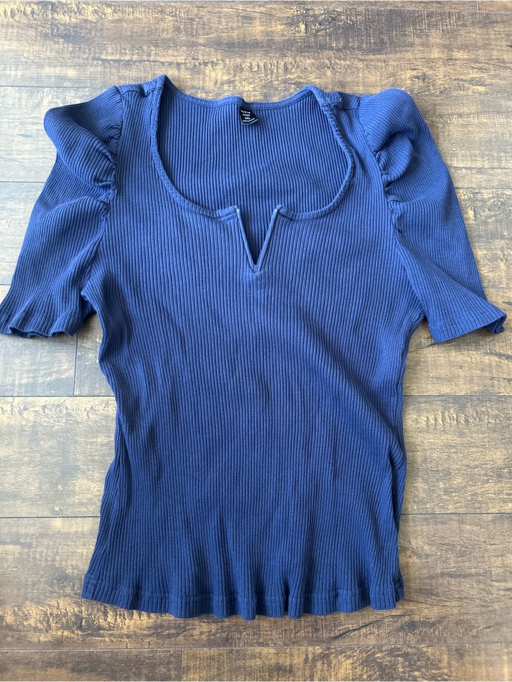SHEIN Navy Ribbed Notch-Neck Puff Sleeve Tee